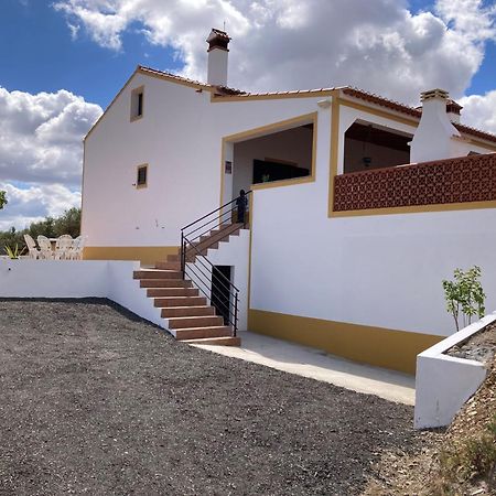Amareleja Quinta Monte Da Azinheira Bed & Breakfast エクステリア 写真